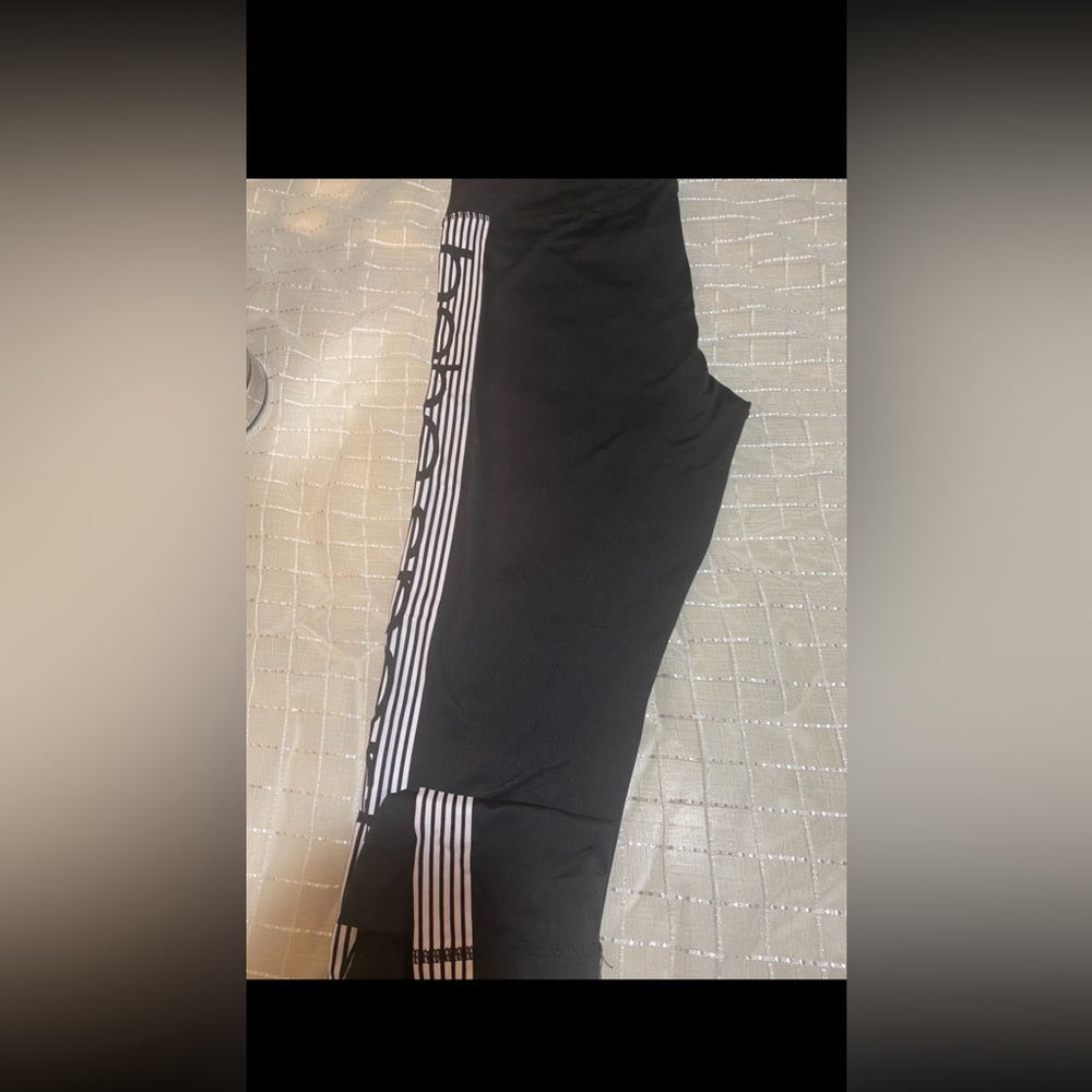 Bebe leggings